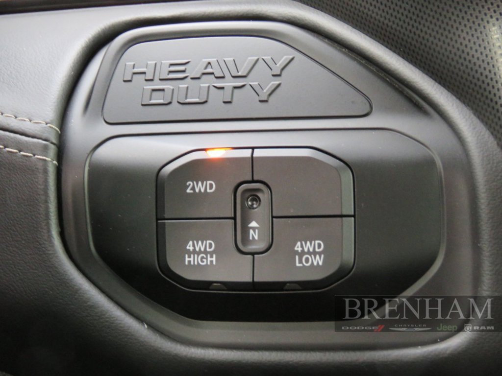 Used 2026 RAM 2500 Limited AWD/4WD image 27