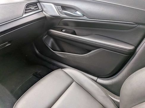 Used 2020 Cadillac CT4 Luxury w/ Sun And Sound Package RWD image 19