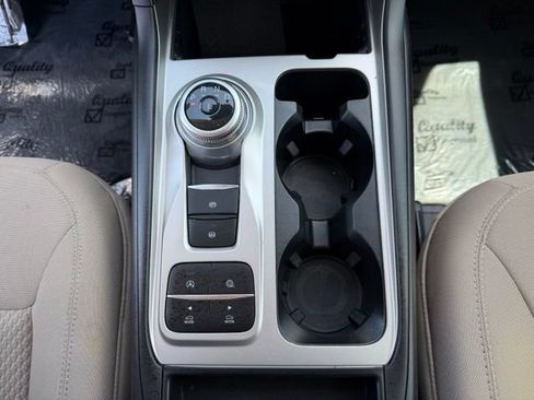 Certified 2021 Ford Explorer 2WD image 19