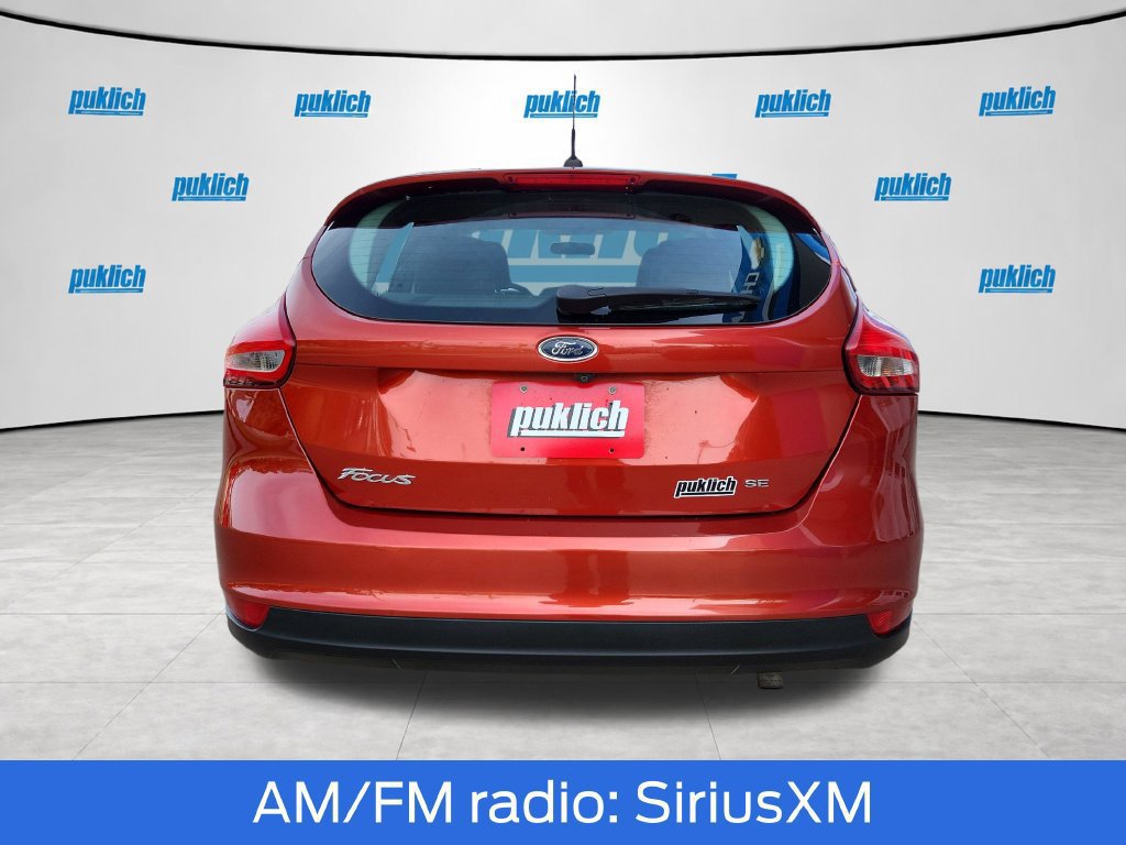 Used 2018 Ford Focus SE FWD image 5