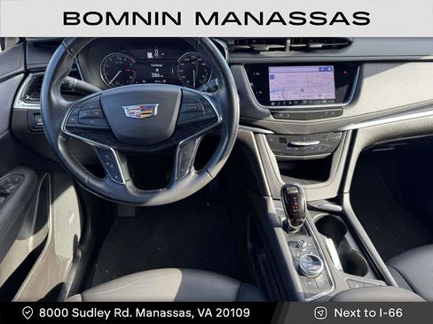 Used 2022 Cadillac XT5 Premium Luxury image 17