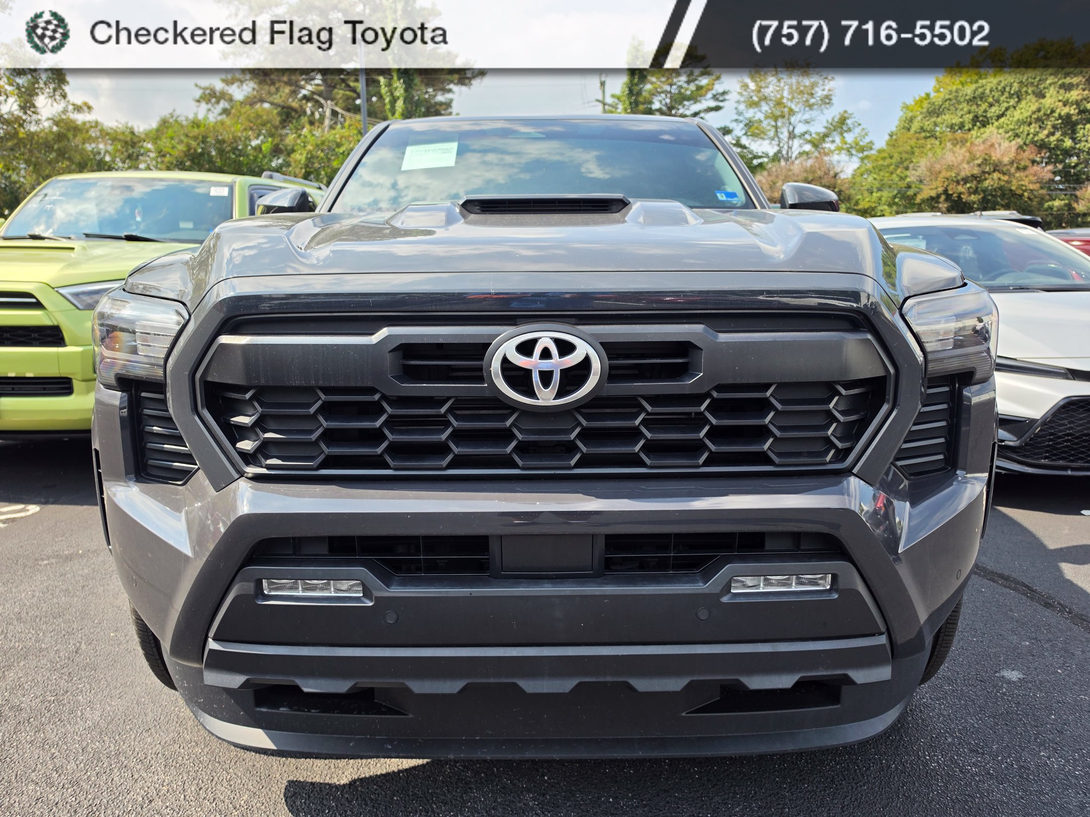 Used 2024 Toyota Tacoma TRD Sport w/ TRD Sport Upgrade Package RWD image 2