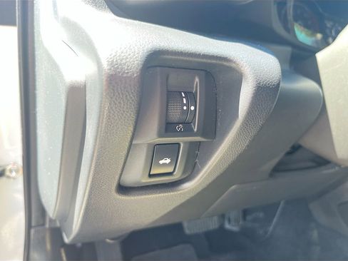 Used 2022 Toyota GR86 RWD image 10