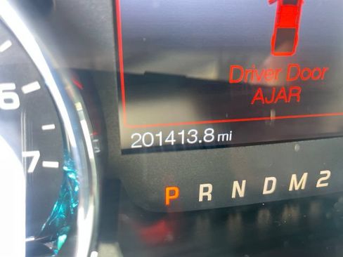 Used 2013 Ford F150 XLT w/ Luxury Equipment Group AWD/4WD image 18