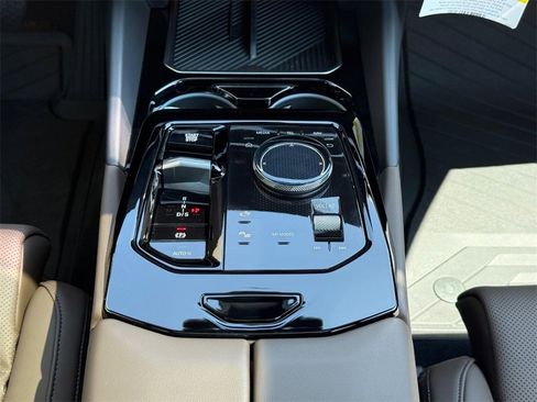 Certified 2025 BMW 530i xDrive w/ Premium Package image 13