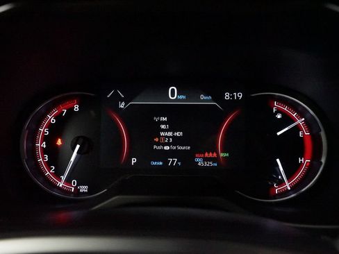 Used 2019 Toyota RAV4 Adventure w/ Cold Weather Package AWD/4WD image 15