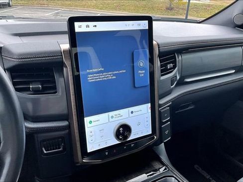 Used 2023 Ford F150 Lightning Lariat image 15