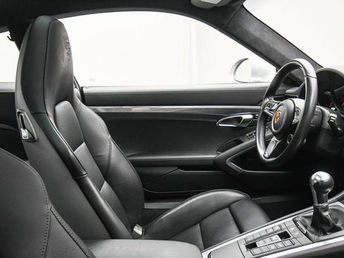 Used 2017 Porsche 911 Carrera S image 45