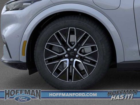 New 2025 Ford Mustang Mach-E Premium image 19