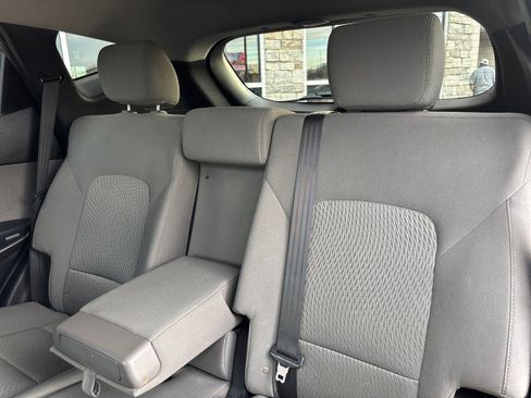 Used 2016 Hyundai Santa Fe Sport image 22