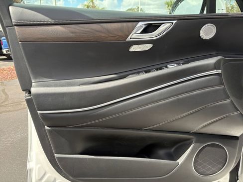 Used 2024 Genesis GV80 2.5T image 13