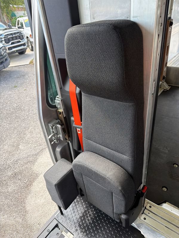 Used 2024 Chevrolet Brightdrop 600 w/ Commercial Equipment Package AWD/4WD image 38