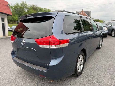 Used 2014 Toyota Sienna LE FWD image 7