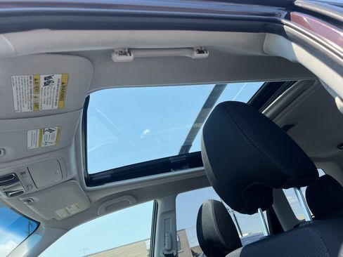 Used 2013 Subaru Forester 2.5X Premium AWD/4WD image 20