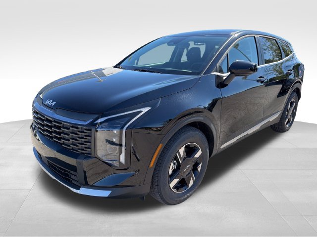 New 2027 Kia Sportage LX FWD image 3