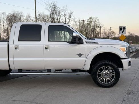 Used 2014 Ford F250 Platinum w/ Snow Plow Prep Package AWD/4WD image 9