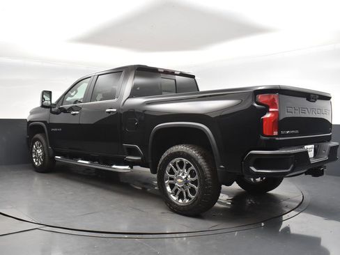 New 2026 Chevrolet Silverado 2500 LT w/ Z71 Chrome Sport Edition image 5