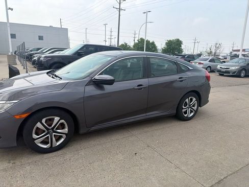 Used 2016 Honda Civic LX image 5