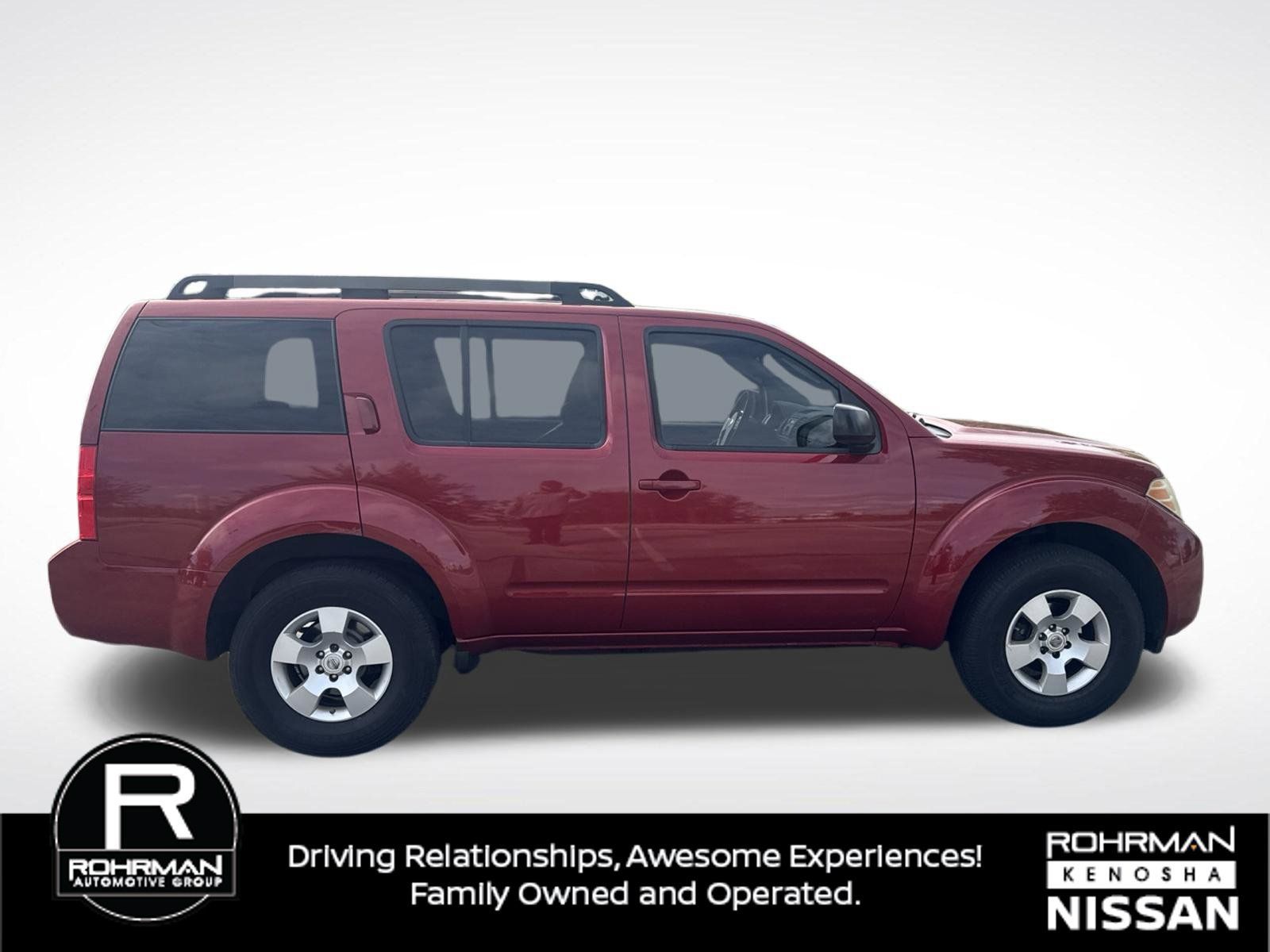 Used 2010 Nissan Pathfinder S AWD/4WD image 4