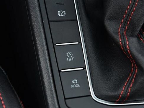 New 2026 Volkswagen Jetta GLI Autobahn FWD image 18