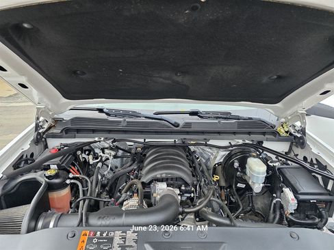 Used 2018 Chevrolet Silverado 1500 LT w/ All Star Edition AWD/4WD image 7