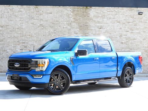 Used 2021 Ford F150 w/ Sport Appearance Package w/ Equipment Group 302A High RWD image 7