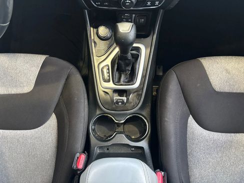 Used 2014 Jeep Cherokee Latitude w/ Trailer Tow Group image 18