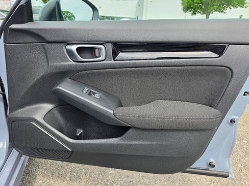 Used 2024 Honda Civic EX image 10