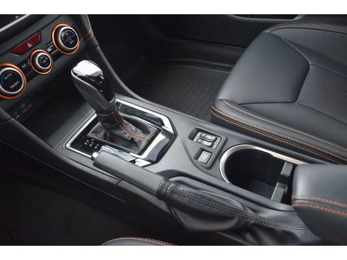 Used 2022 Subaru Crosstrek 2.5i Limited image 33