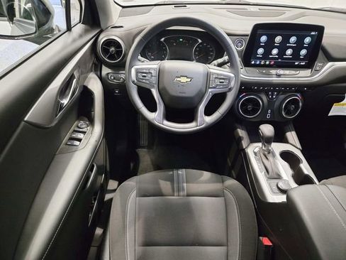 Used 2025 Chevrolet Blazer LT w/ Midnight/Sport Edition image 7