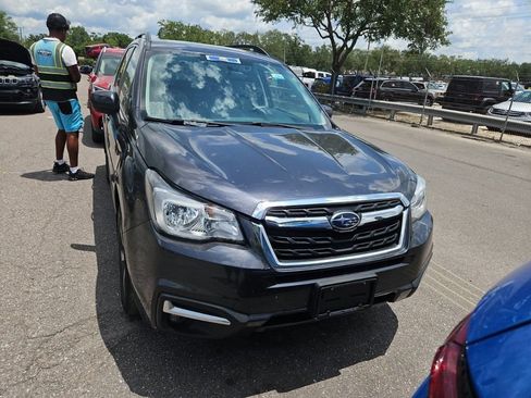 Used 2018 Subaru Forester 2.5i Premium AWD/4WD image 3