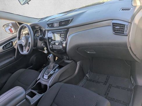 Used 2018 Nissan Rogue Sport S FWD image 21