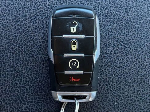 Used 2020 RAM 1500 Big Horn RWD image 27