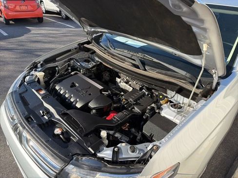 Used 2014 Mitsubishi Outlander ES image 10