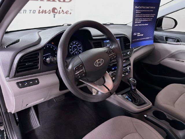 Used 2020 Hyundai Elantra SEL FWD image 11
