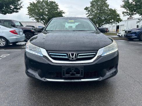Used 2015 Honda Accord Touring image 2