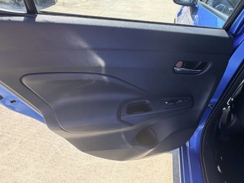 Used 2024 Nissan Versa SV FWD image 14