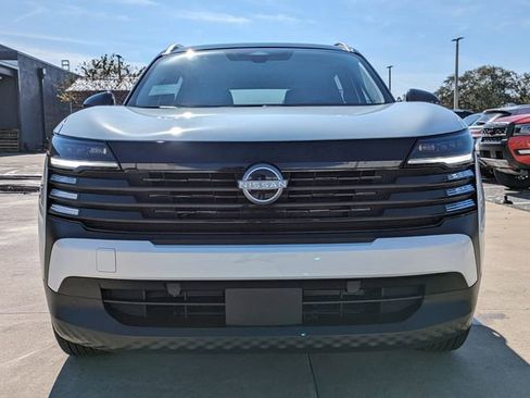 New 2026 Nissan Kicks SV w/ SV Premium Package image 3