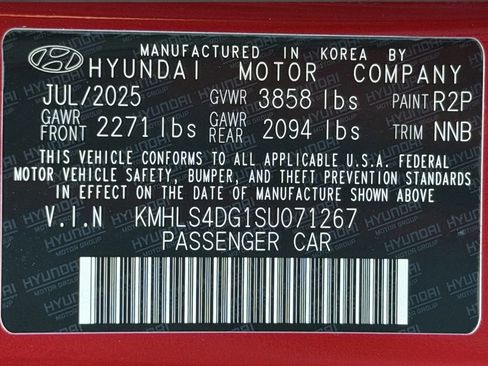 New 2025 Hyundai Elantra SEL image 28