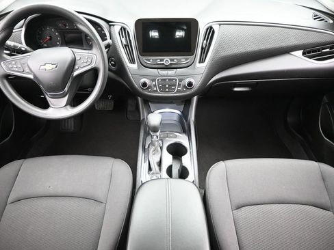 Used 2024 Chevrolet Malibu LT image 12