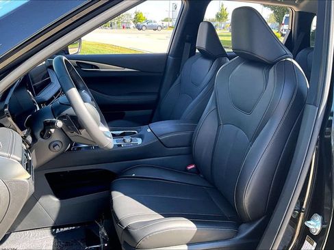 Certified 2027 INFINITI QX60 Luxe w/ Cargo Package AWD/4WD image 15