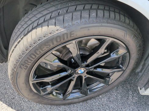 Certified 2023 BMW X3 xDrive30i w/ M Sport Package AWD/4WD image 13