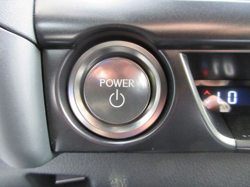 New 2026 Lexus UX 300h AWD image 33