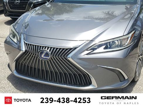 Used 2020 Lexus ES 300h w/ Premium Package FWD image 15