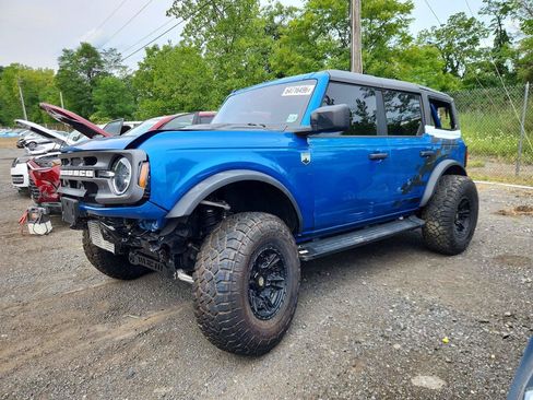 Used 2024 Ford Bronco Big Bend AWD/4WD image 2