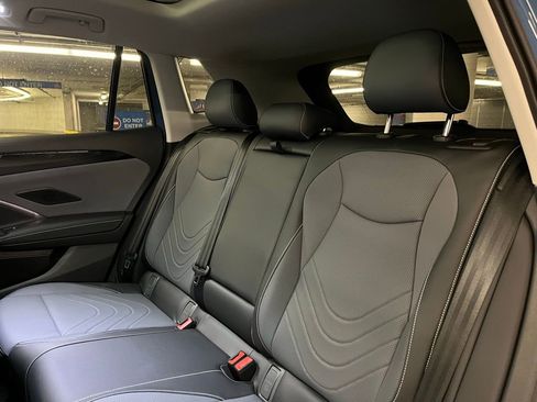 New 2026 Volkswagen Tiguan SE image 23