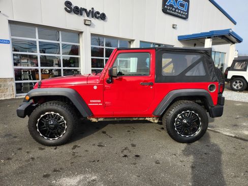 Used 2012 Jeep Wrangler Sport image 7