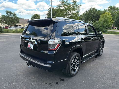 Used 2017 Toyota 4Runner Limited AWD/4WD image 10