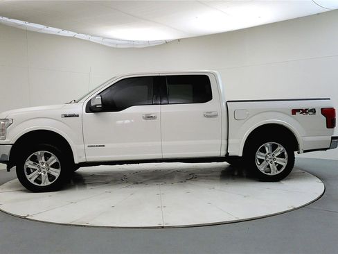 Used 2018 Ford F150 Lariat w/ Equipment Group 502A Luxury image 4
