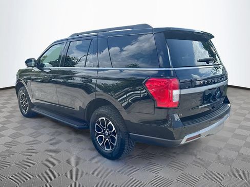 Used 2024 Ford Expedition XLT AWD/4WD image 8